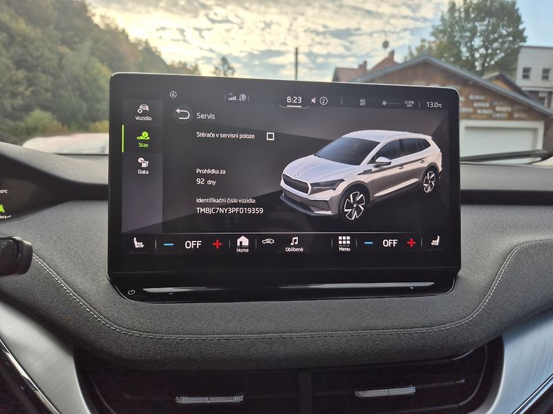 Škoda Enyaq 150kw, iV80 19ALU TZ SOH 96% - fotka 22 z 44