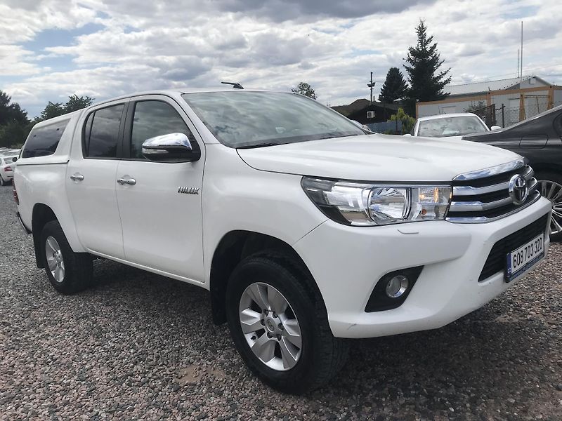Toyota Hilux 2.4 D 110 ,4x4,AUT.ČR... - fotka 3 z 24