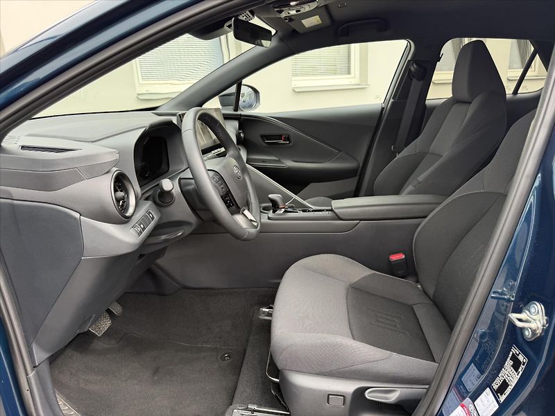 Toyota C-HR 1,8 Style - fotka 8 z 19