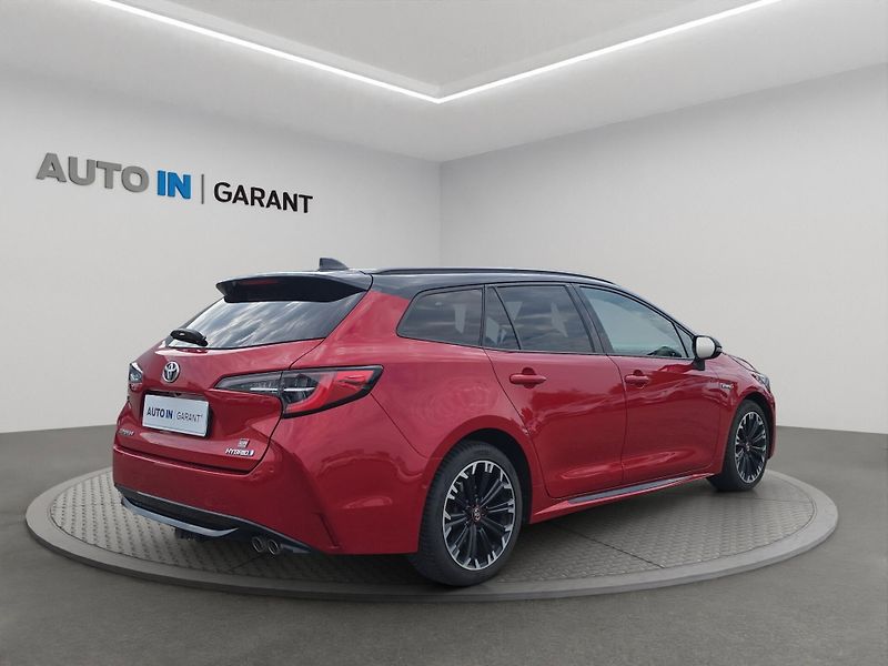Toyota Corolla (2020) GR Sport 2.0 HEV A/T 131kw, se - fotka 5 z 27