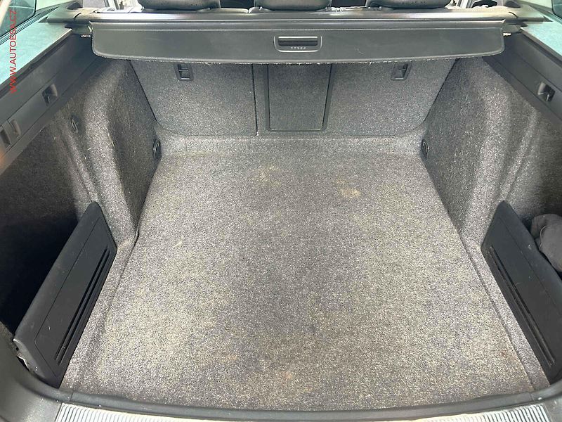 Škoda Superb (2015) 2.0 TDi, Elegance, DSG, kůže - fotka 7 z 16