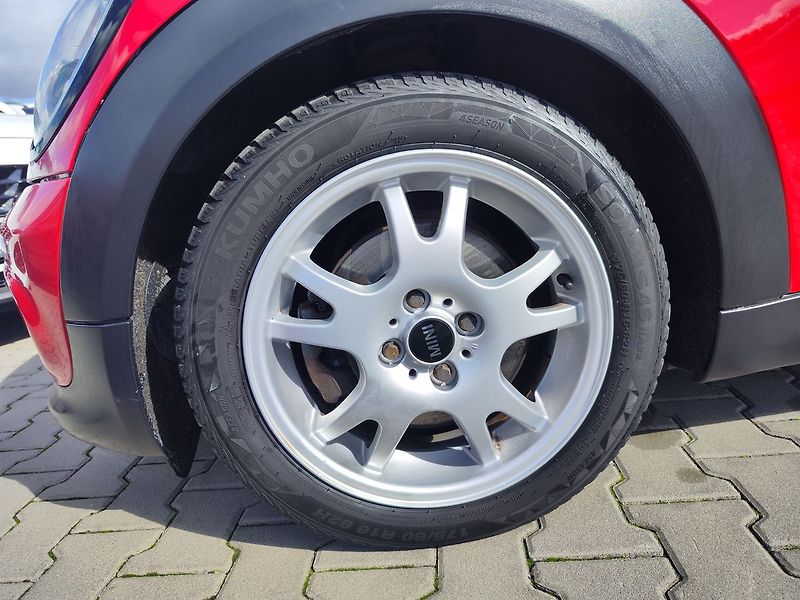 Mini Cooper 1.6/90kW PANO,NAVI - fotka 26 z 26