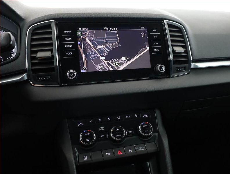 Škoda Karoq (2021) Style 1.5 TSI - fotka 10 z 21
