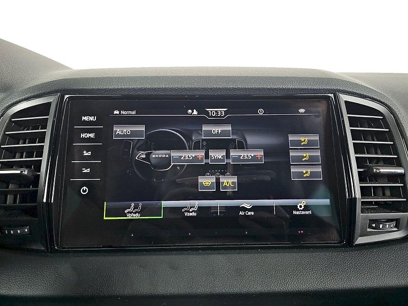 Škoda Karoq (2025) 2.0TSi 140kW 4x4 SPORTLINE TAŽ - fotka 15 z 32