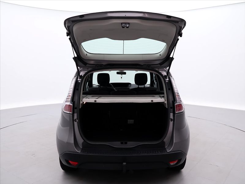 Renault Scénic 1,2 TCe 97kW Energy 1.Maj. - fotka 9 z 42