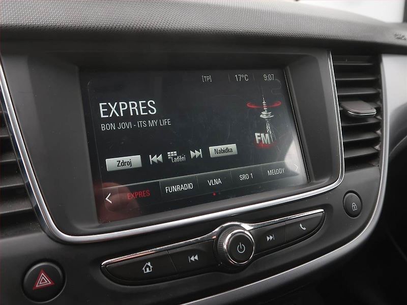 Opel Crossland X (2021) 1.2 Turbo, Serv.kniha - fotka 12 z 17