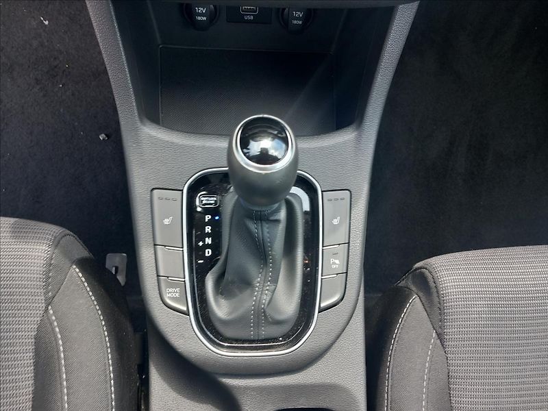 Hyundai i30 1,0 T-GDI COMFORT DCT - fotka 16 z 21