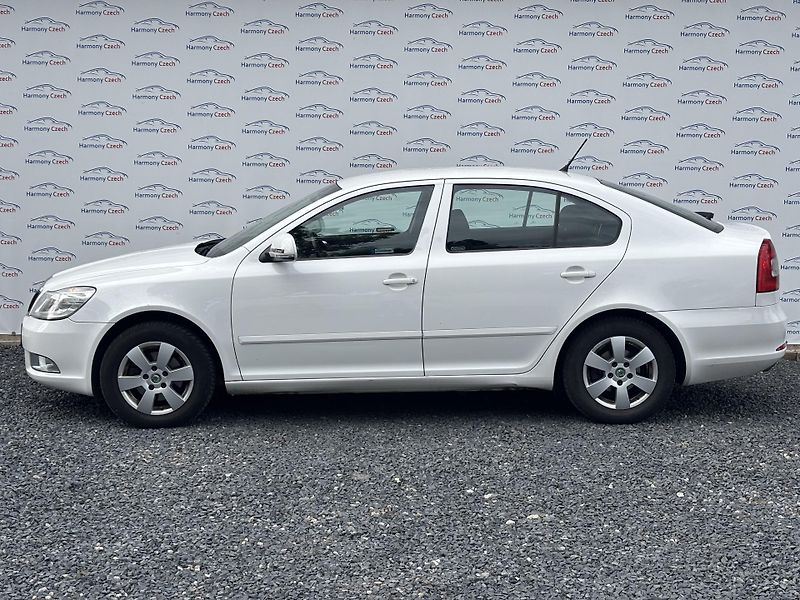 Škoda Octavia (2011) 1.6TDI, 77kW, ČR - fotka 5 z 15