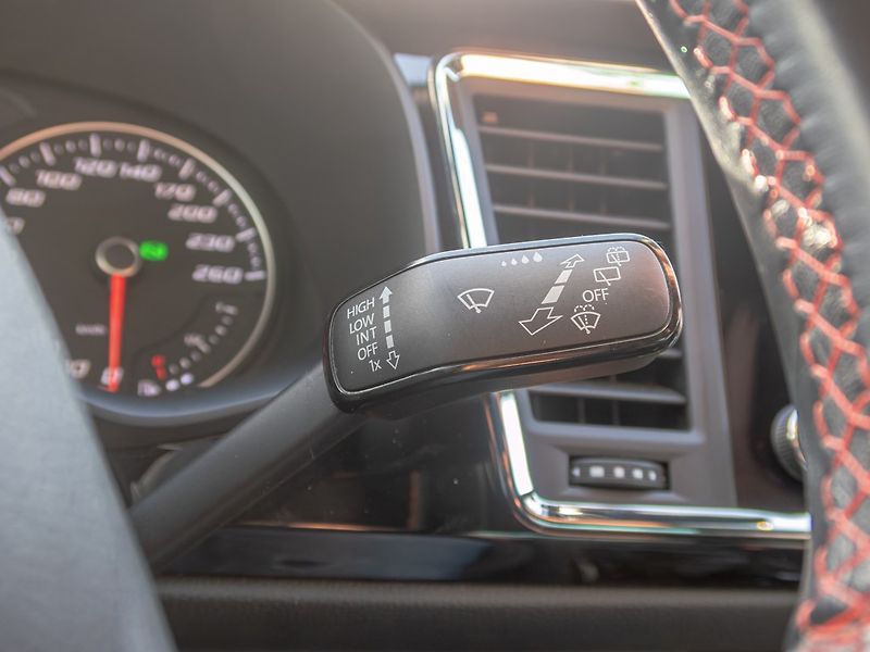 Seat Ateca (2020) FR 2.0TDI 140KW 4x4 DSG – SERV - fotka 24 z 56