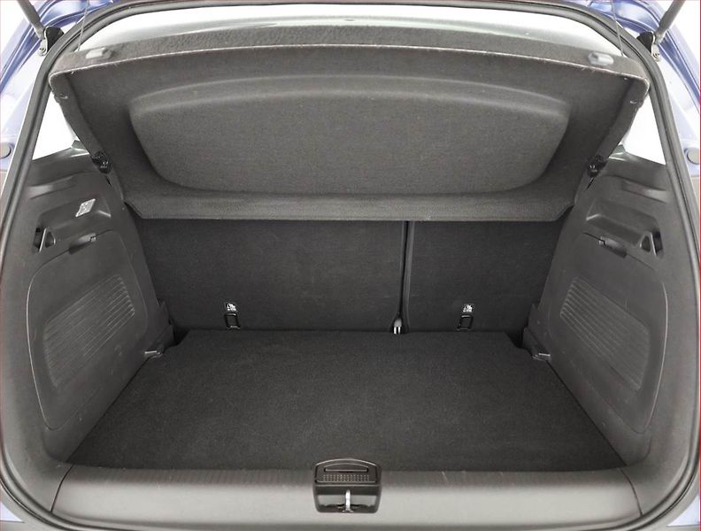 Opel Crossland X (2021) Enjoy 1.2, ČR,1.maj - fotka 15 z 15