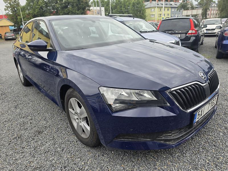 Škoda Superb 2.0TDI  - fotka 1 z 15