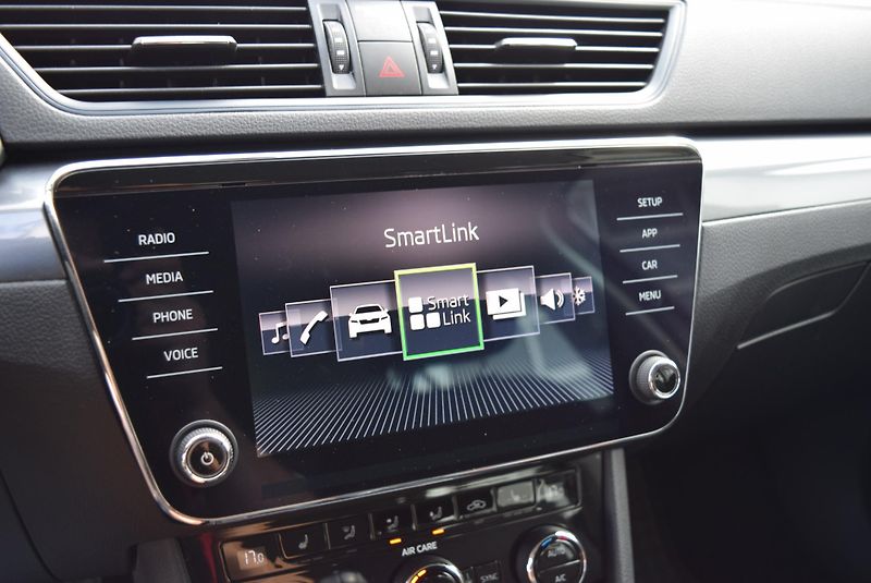 Škoda Superb (2017) 1.4TSI 110kw AMBITION APP OPS - fotka 24 z 50
