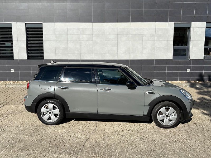 Mini Clubman Cooper 1.5i 100 kW Moonwalk,ČR - fotka 9 z 51