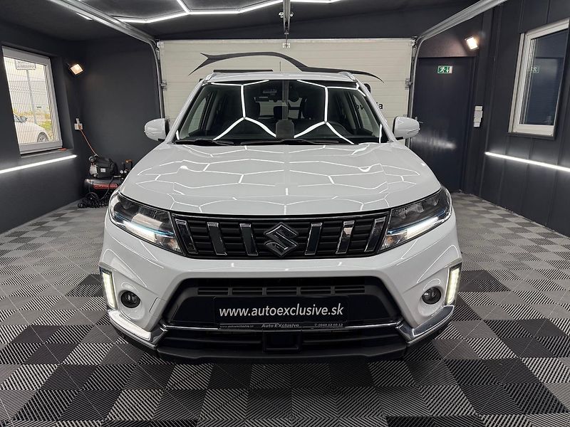 Suzuki Vitara (2023) 1.4 BoosterJet Mildhybrid Prem - fotka 2 z 29
