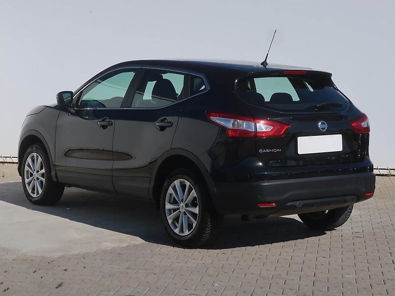 Nissan Qashqai (2016) 1.2 DIG-T, Serv.kniha, Navi - fotka 4 z 18