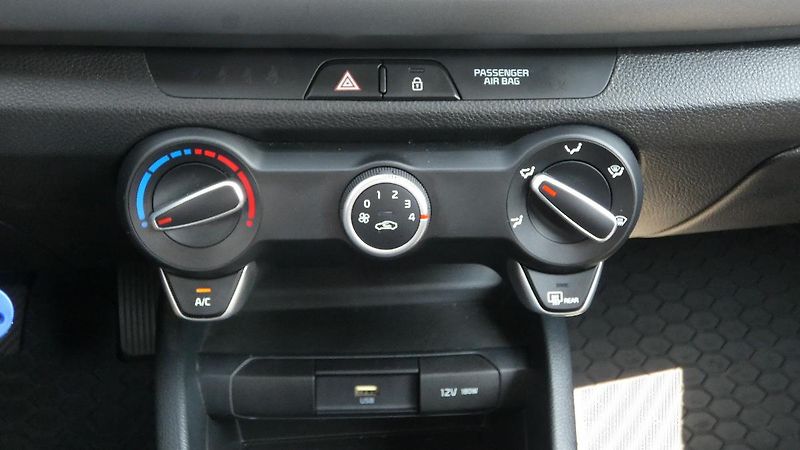Kia Rio 1,2 DPi Comfort - fotka 16 z 22