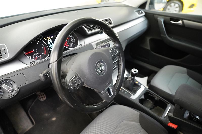 Volkswagen Passat - fotografie inzerátu
