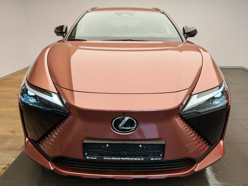 Lexus Ostatní 500e Prestige - fotka 2 z 45