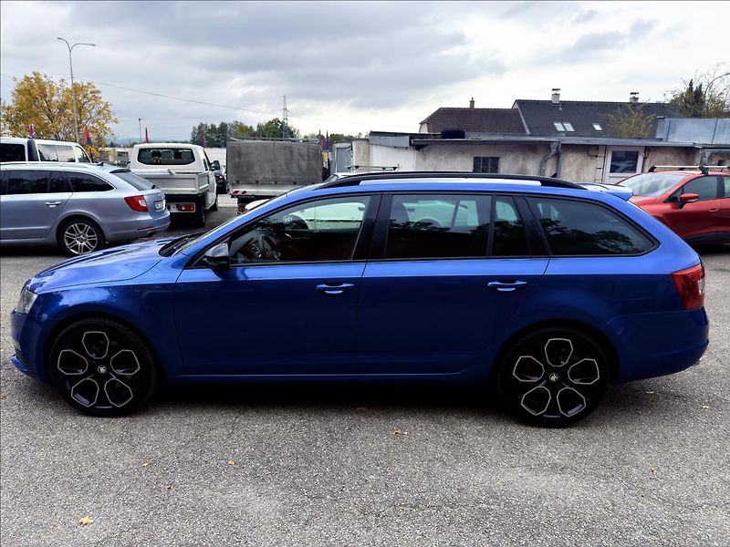 Škoda Octavia 2,0 TDi RS DSG - fotka 8 z 29