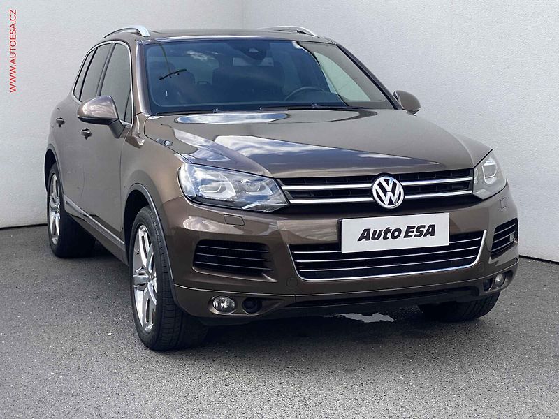 Volkswagen Touareg (2014) 3.0TDi 4x4, DSG, bixen - fotografie inzerátu