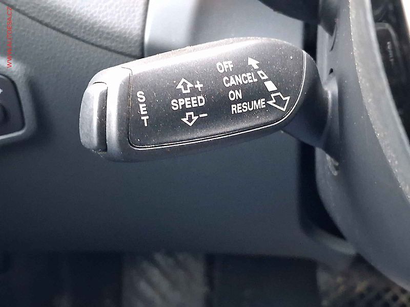 Audi Q5 (2016) 3.0 TDi quattro, AT, bixen - fotka 13 z 17