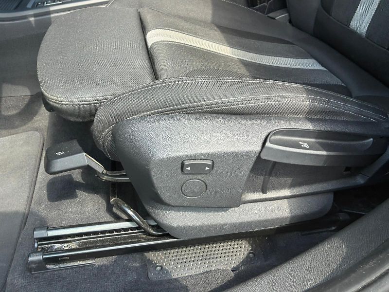 BMW X1 (2019) xDrive 25i, 170KW - fotka 25 z 26