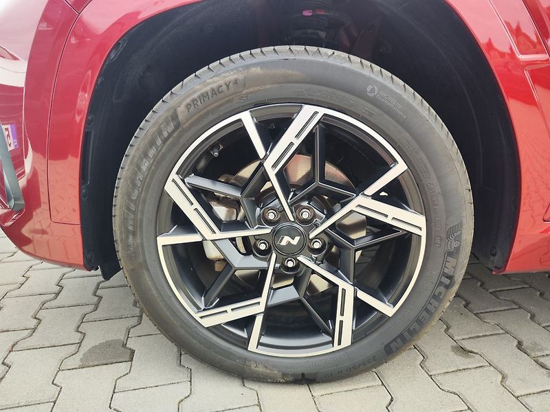 Hyundai Tucson 1.6 T-GDI/158kW HEV N-Line 6AT - fotka 37 z 38