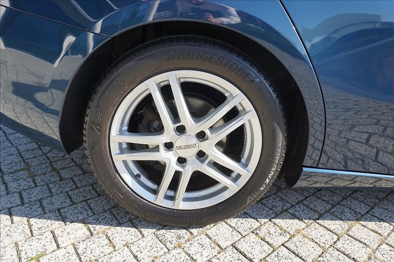 Mercedes-Benz Třídy A 1,3 A 180 sedan,CZ původ,1.maj - fotka 7 z 15
