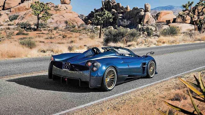 Pagani Huayra Roadster.