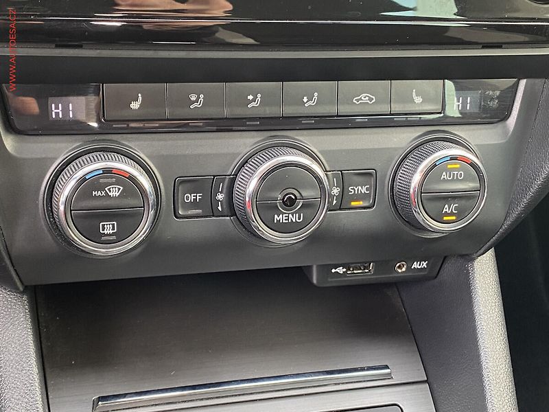 Škoda Octavia (2016) 1.6 TDi, Joy, DSG, bixen - fotka 15 z 18