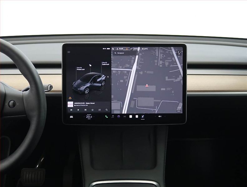 Tesla Model Y (2022) Long Range AWD 79kWh, SoH 92% - fotka 11 z 33