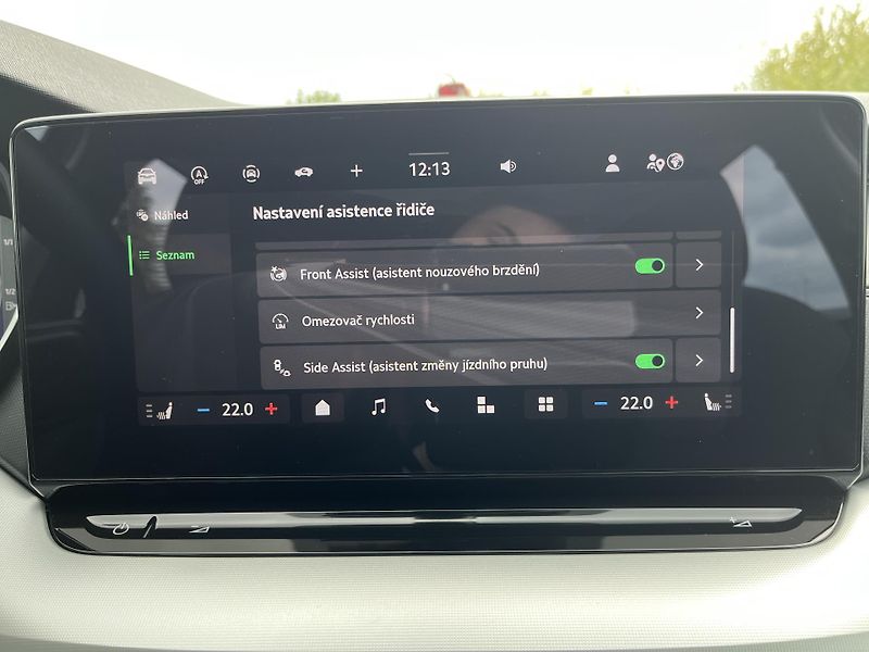 Škoda Octavia 1.5TSI SELECTION - fotka 21 z 23