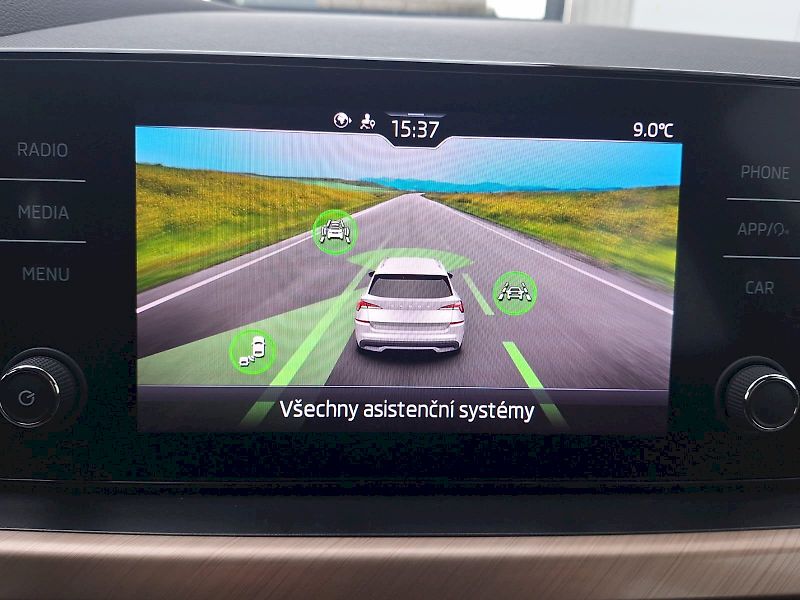 Škoda Kamiq (2022) 1.0 TSI / 81 kW / 6MP / Style - fotka 23 z 32