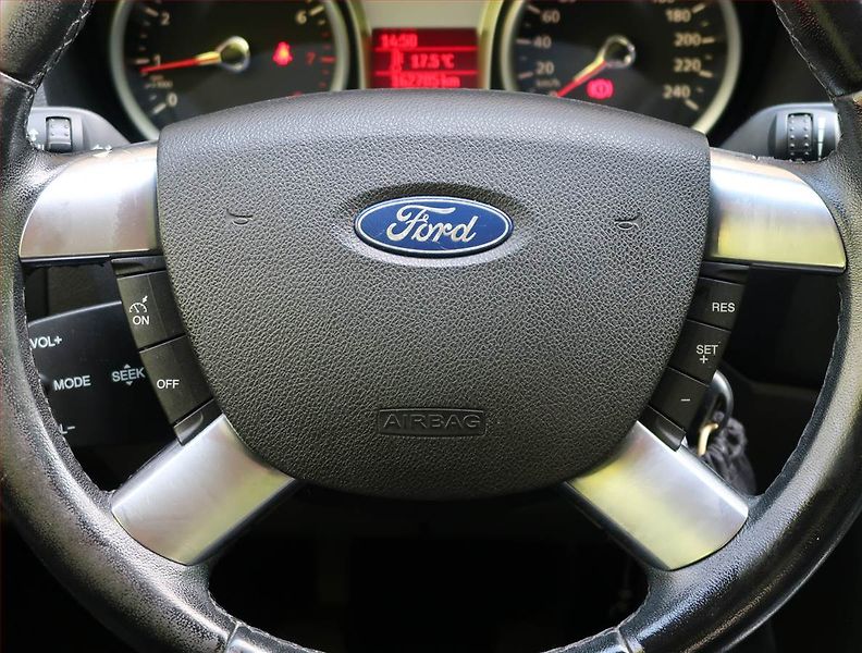 Ford Focus (2008) 1.6 16V, po STK - fotka 16 z 17