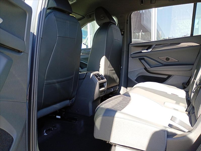 Volkswagen Tayron (2026) 2,0 TDI 110kW 7DSG  People - fotka 19 z 20