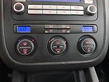 Volkswagen Golf (2008) 1.4 16V, po STK, rezervace - náhled 13