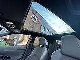Toyota Yaris Cross 1.5 HSD 4x4 Executive Tech VIP - náhled 25