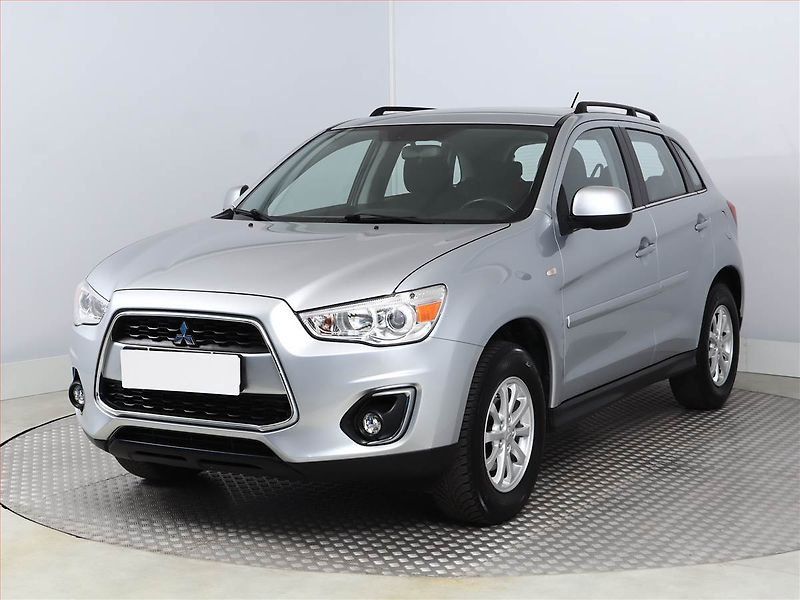 Mitsubishi ASX (2016) 1.6 MIVEC, Tempomat - fotka 2 z 14