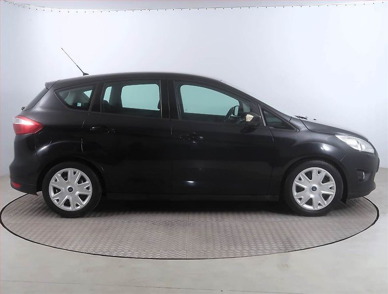 Ford C-MAX (2011) 1.6 TDCi, Vyhř. sedaček - fotka 6 z 13
