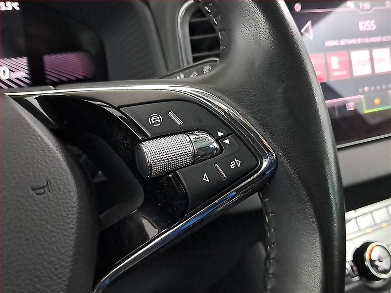 Škoda Karoq (2023) Ambition 1.5 TSI - fotka 15 z 21