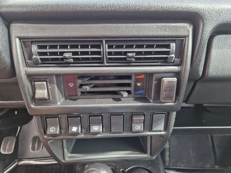 Lada Niva Taiga  1.7 , 4x4 - fotka 11 z 22