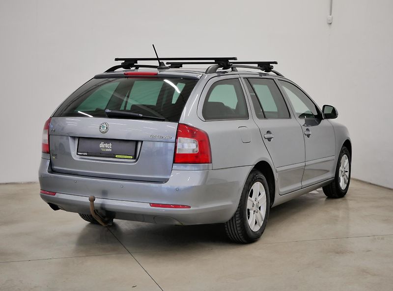 Škoda Octavia - fotka 2 z 25