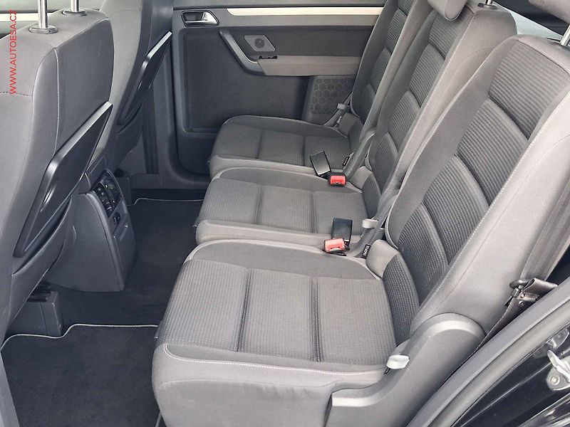 Volkswagen Touran (2009) 1.4 TSi, Navi, AC - fotka 10 z 18