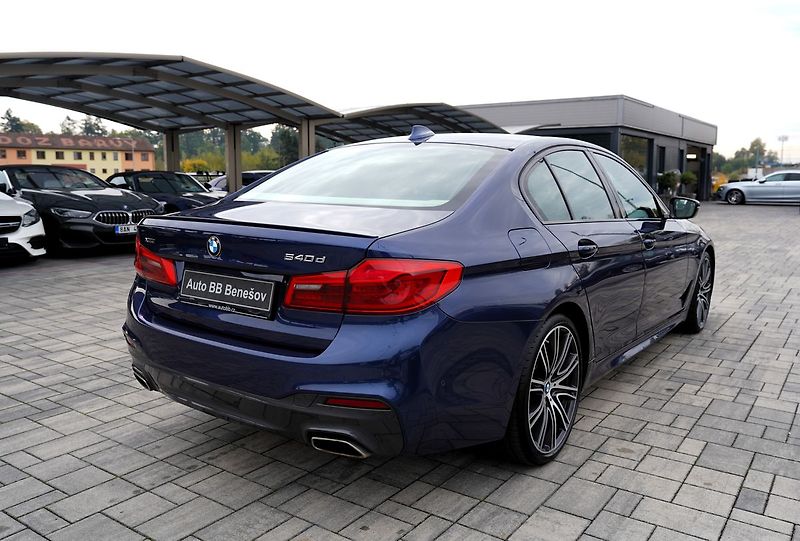 BMW Řada 5 540d xDrive Mpaket/320PS/ČR - fotka 6 z 50
