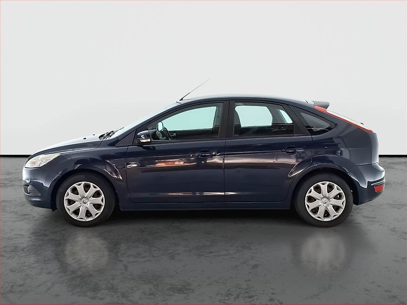 Ford Focus (2011) 1.6 16V, nová STK, zamluveno - fotka 3 z 13