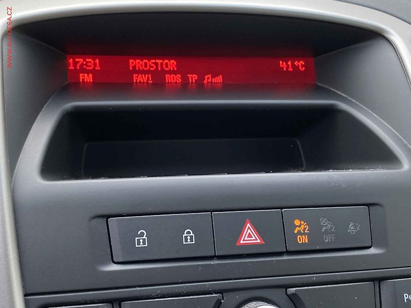 Opel Astra (2012) 1.4 T, Edition, AC, TZ - fotka 16 z 18
