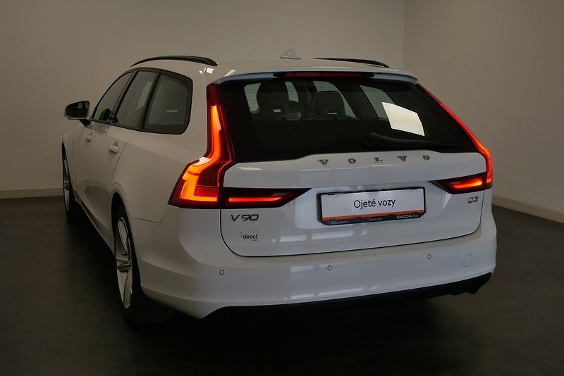 Volvo V90 - fotka 7 z 23