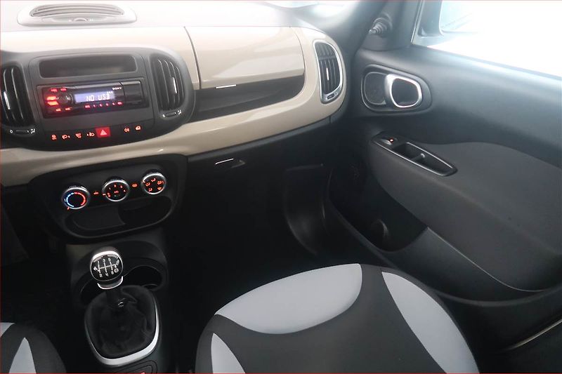 Fiat 500L (2015) 1.4 16V - fotka 8 z 15