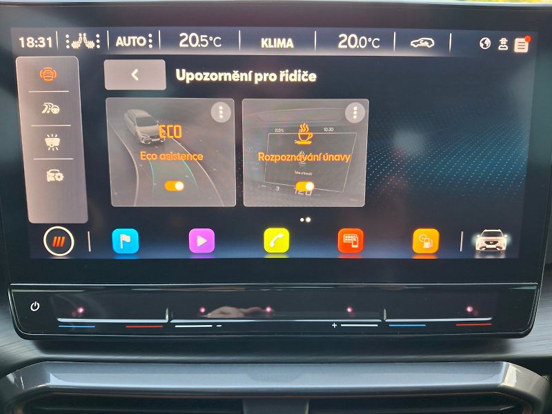 Cupra Formentor (2023) DSG 1,5TSi 110kW - fotka 29 z 35