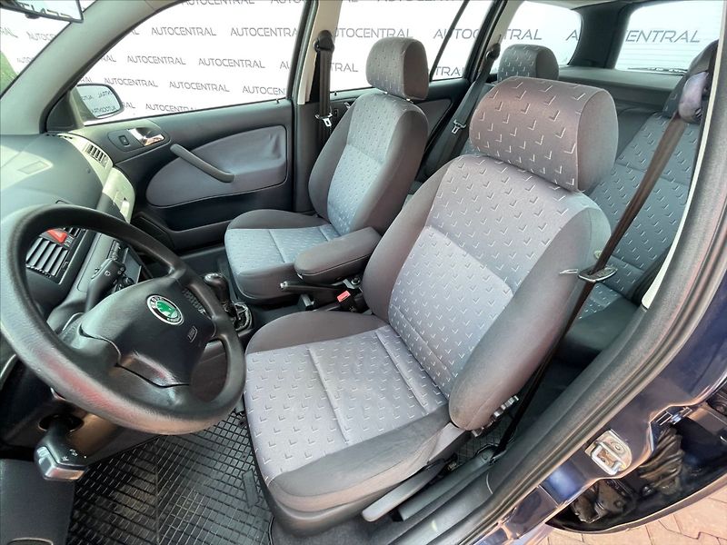 Škoda Octavia 1,9 tdi 66kw Amb. 1.majitel - fotka 11 z 25